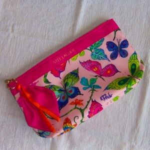 NEW! Estée Lauder cosmetic make up bag